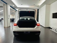 Mercedes-Benz EQE 500 4MATIC Luxury - ფოტო 8