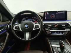 BMW 5 Series Facelift 530Li M Sport Luxury - ფოტო 11
