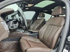 BMW 5 Series Facelift 530Li M Sport Luxury - ფოტო 13