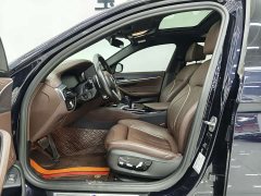 BMW 5 Series Facelift 530Li M Sport Luxury - ფოტო 14