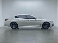 BMW 5 Series 530Li Premier M Sport Package - ფოტო 6