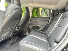 Tesla Model Y Rear-Wheel Drive - ფოტო 12