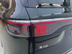 AITO M8 Extended Range Ultra 53.4kWh 6-Seater with 192-Channel LiDAR - ფოტო 7