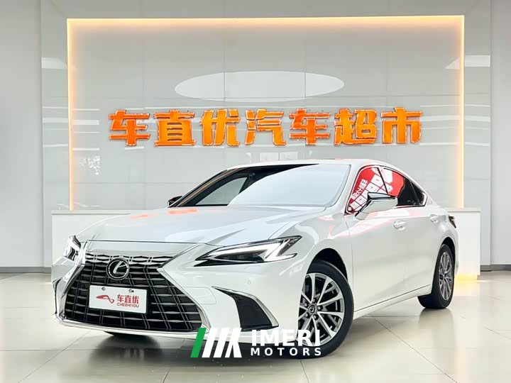 Lexus ES 2022 300h Premium Edition - ავტომობილი ჩინეთიდან