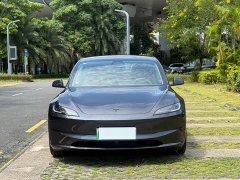 Tesla Model 3 Rear-Wheel Drive - ფოტო 2