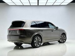 Li Auto L9 Livis - ფოტო 4