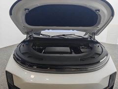 Li Auto L7 Pro - ფოტო 13