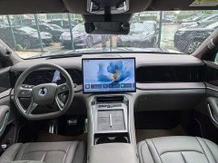 Denza BYD Denza N9 Flagship - ფოტო 8