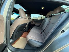 Lexus ES 2022 300h Premium Edition - ფოტო 6
