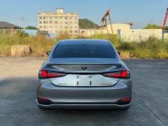 Lexus ES 2022 300h Premium Edition - ფოტო 8