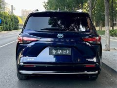 Toyota Sienna 2021 2.5L Hybrid Platinum Edition - ფოტო 4