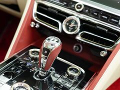 Bentley Flying Spur 2024 4.0T V8 Standard Edition - ფოტო 19