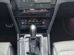 Volkswagen Magotan 2 Million Units Commemorative Edition 330TSI DSG Leading Version - ფოტო 11