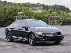 Volkswagen Magotan 2 Million Units Commemorative Edition 330TSI DSG Leading Version - ფოტო 3