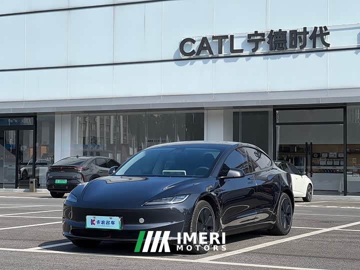Tesla Model 3 Rear-Wheel Drive - ავტომობილი ჩინეთიდან