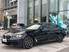 BMW 5 Series 530Li Executive M Sport Package - ფოტო 1