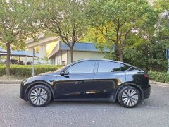 Tesla Model Y Facelift Rear-Wheel Drive - ფოტო 4