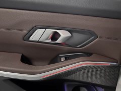 BMW 3 Series Facelift 325Li M Sport Package - ფოტო 14
