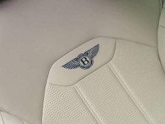 Bentley Bentayga 2023 4.0T V8 Long Wheelbase - ფოტო 13