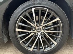 Lexus ES 2021 300h Premium Edition - ფოტო 11