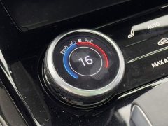 Land Rover Range Rover Sport New Energy 2023 P510e Plug-in Hybrid Premier Edition - ფოტო 15