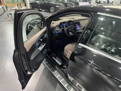 Mercedes-Benz EQE SUV 500 4MATIC Luxury - ფოტო 13