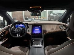 Mercedes-Benz EQE SUV 500 4MATIC Luxury - ფოტო 17