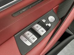 BMW 5 Series 530Li Luxury M Sport Package - ფოტო 12