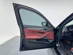BMW 5 Series 530Li Luxury M Sport Package - ფოტო 9