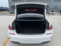 BMW 3 Series 320Li M Sport Package - ფოტო 7