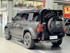 Land Rover Defender 110 3.0T P400 X-DYNAMIC HSE - ფოტო 9