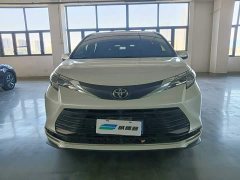 Toyota Sienna 2024 2.5L Hybrid Comfort Edition - ფოტო 2