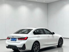 BMW 3 Series 320Li M Sport Package - ფოტო 4