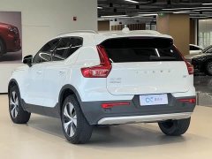 Volvo XC40 B3 Smart Remote Luxury Edition - ფოტო 5