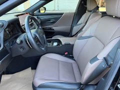 Lexus ES 2022 300h Premium Edition - ფოტო 3