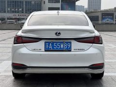 Lexus ES 2020 300h Excellence Edition - ფოტო 5