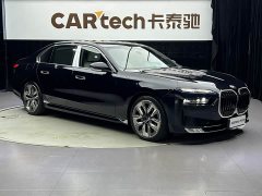 BMW 7 Series 740Li Luxury Package - ფოტო 2