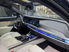BMW 7 Series 740Li Luxury Package - ფოტო 8