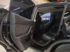 Tesla Model Y Rear-Wheel Drive - ფოტო 6