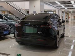Tesla Model Y Rear-Wheel Drive - ფოტო 7
