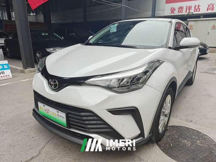 Toyota Yize IZOA 2.0L Yixiang Edition