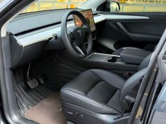 Tesla Model Y Rear-Wheel Drive - ფოტო 10