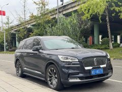 Lincoln Aviator 3.0T V6 AWD Executive - ფოტო 3