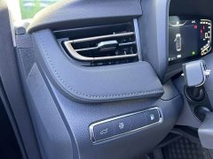 FAW Red Flag HQ9 PHEV 2.0T AWD Luxury - ფოტო 14