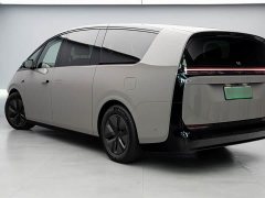 Li Auto MEGA Home Family Edition - ფოტო 18