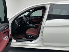BMW 5 Series 530Li Premier M Sport Package - ფოტო 20