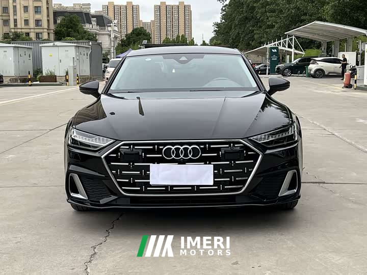 Audi A7L 45TFSI S-line Dream Edition Fluid Crystal Package - ავტომობილი ჩინეთიდან