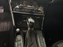 Volkswagen Passat 330TSI Luxury - ფოტო 14