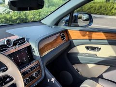 Bentley Bentayga 4.0T V8 - ფოტო 17