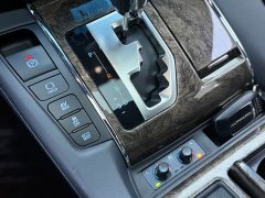 Toyota Alphard 2020 Twin-Engine 2.5L Premium Edition - ფოტო 9